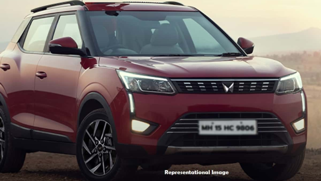 Mahindra XUV 300 facelift 2024 buzzy headline