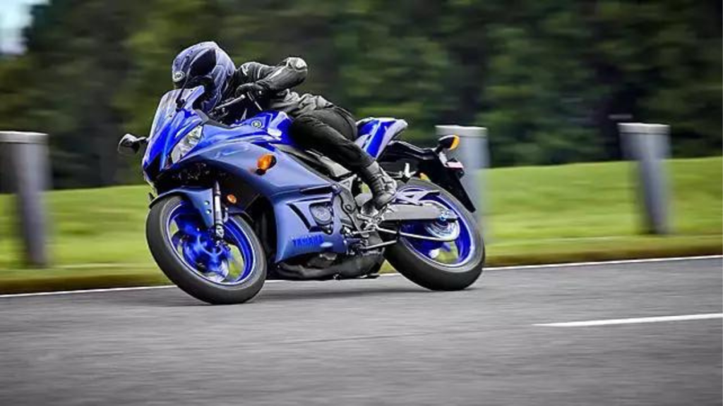 New 2023 Yamaha YZF-R3 Pricing Buzzy Headline